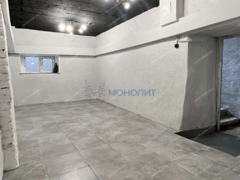 помещение под торговую площадь, недвижимость под общепит на улице 50-летия Победы