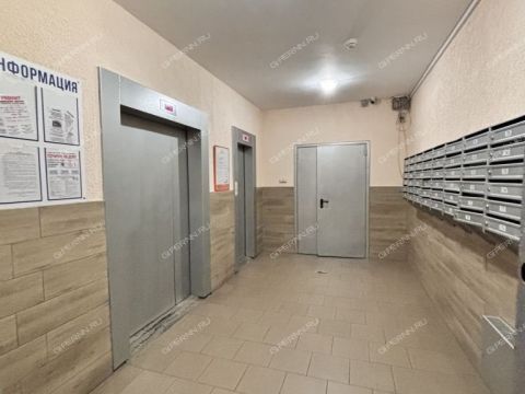 3-komnatnaya-ul-bogdanovicha-d-2 фото