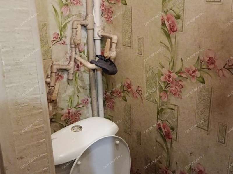 комната в доме 9 на проспекте Кирова