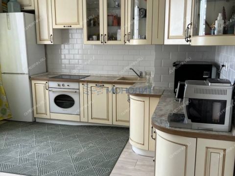 3-komnatnaya-ul-rodionova-d-192-k3 фото