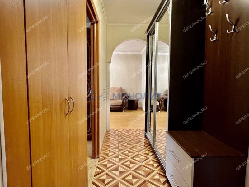 трёхкомнатная квартира на улице Мельникова дом 10