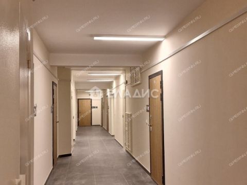 2-komnatnaya-ul-rodionova-d-202-1 фото