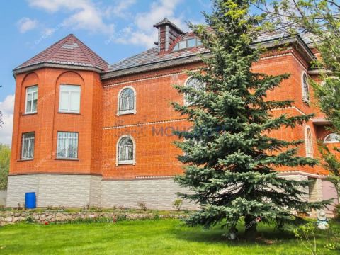 dom-ul-vishnevaya-d-10 фото