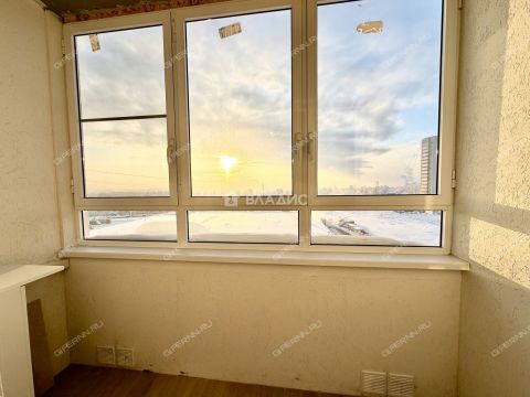 1-komnatnaya-ul-cvetochnaya-d-12-k1 фото