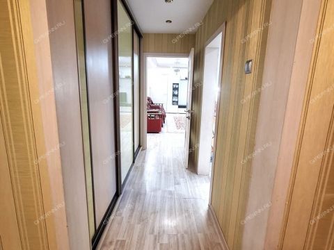 3-komnatnaya-ul-arkadiya-gaydara-d-26 фото