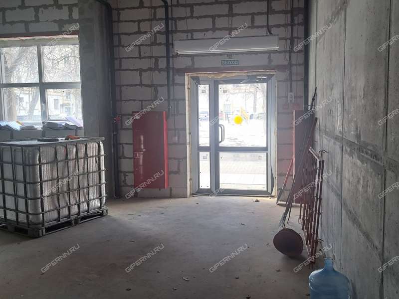 помещение под офис, торговую площадь на проспекте Кирова
