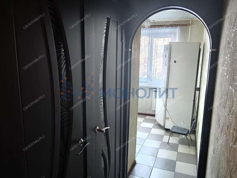 однокомнатная квартира в 2-м микрорайоне дом 37 город Бор