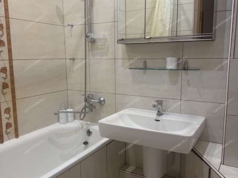 трёхкомнатная квартира на Дальней улице дом 8