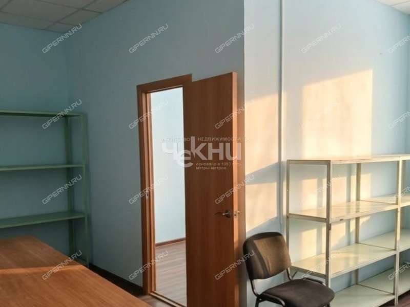 здание под офис в Бойновском переулке