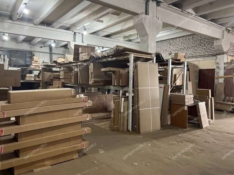 помещение под склад на улице Федосеенко