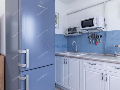 2-komnatnaya-ul-maksima-gorkogo-d-80-1 фото