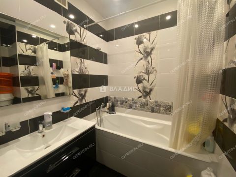 2-komnatnaya-b-r-60-letiya-oktyabrya-d-23-k1 фото