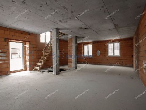 taunhaus-ul-eniseyskaya-d-38 фото