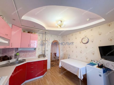 3-komnatnaya-ul-kompozitora-kasyanova-d-5a фото