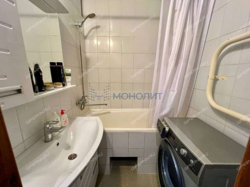 трёхкомнатная квартира на улице Богдановича дом 7