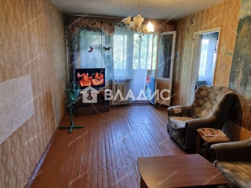 трёхкомнатная квартира на Должанской улице дом 11