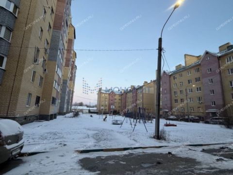 2-komnatnaya-ul-burdenko-d-33-k1 фото