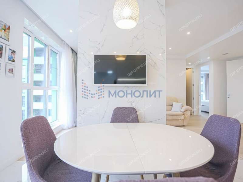 трёхкомнатная квартира на улице Родионова дом 192 к4