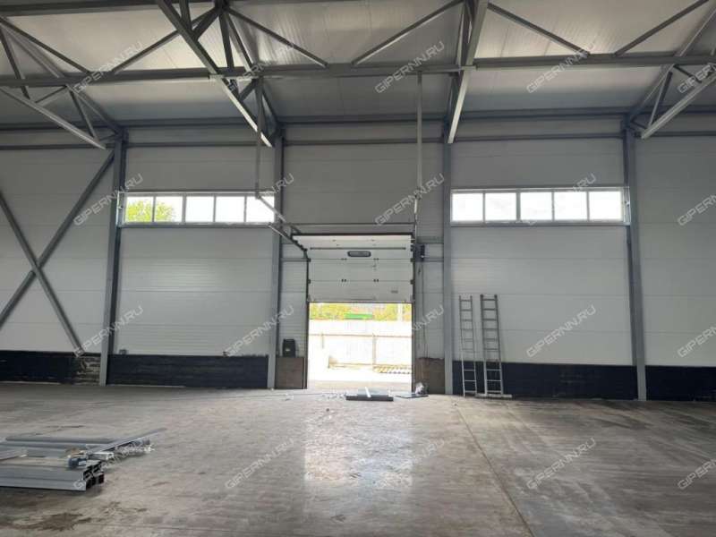 помещение под склад на улице Коминтерна