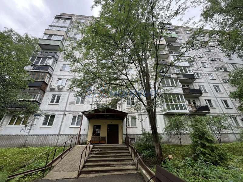 трёхкомнатная квартира на улице Героя Быкова дом 11