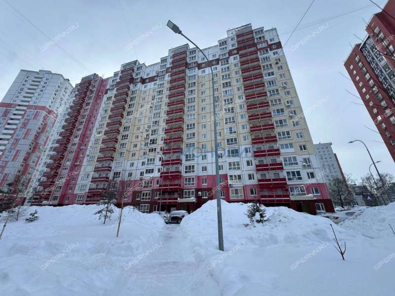 однокомнатная квартира на бульваре 60-летия Октября дом 5а