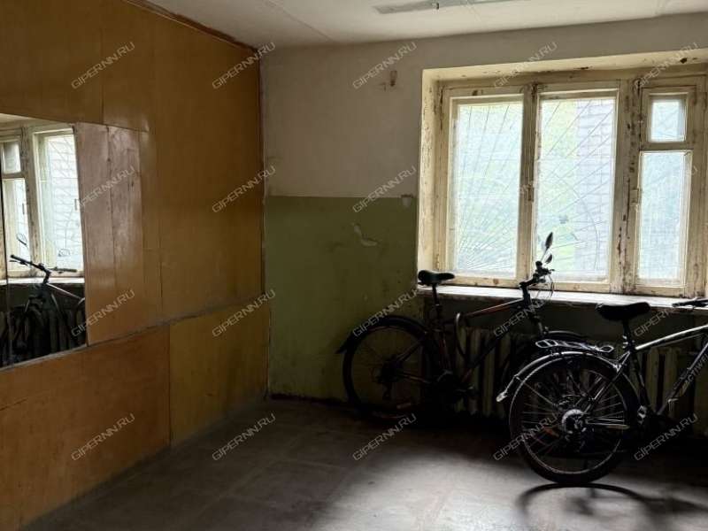 комната в доме 106 на Берёзовской улице