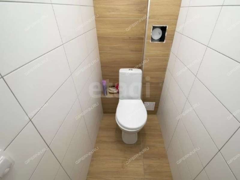 двухкомнатная квартира на проспекте Героев Донбасса дом 1